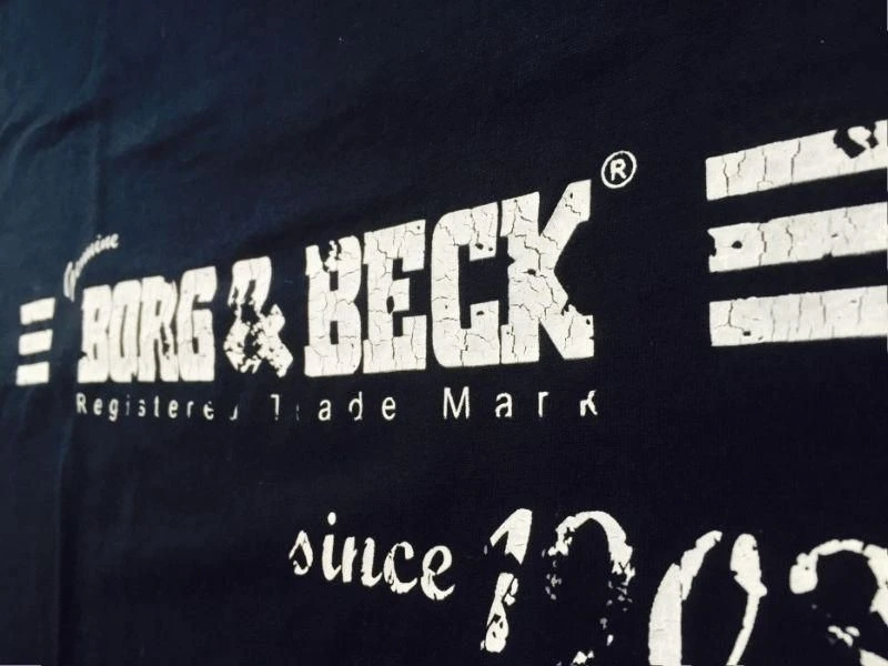 áo thun đồng phục giá rẻ thường kém chất lượng