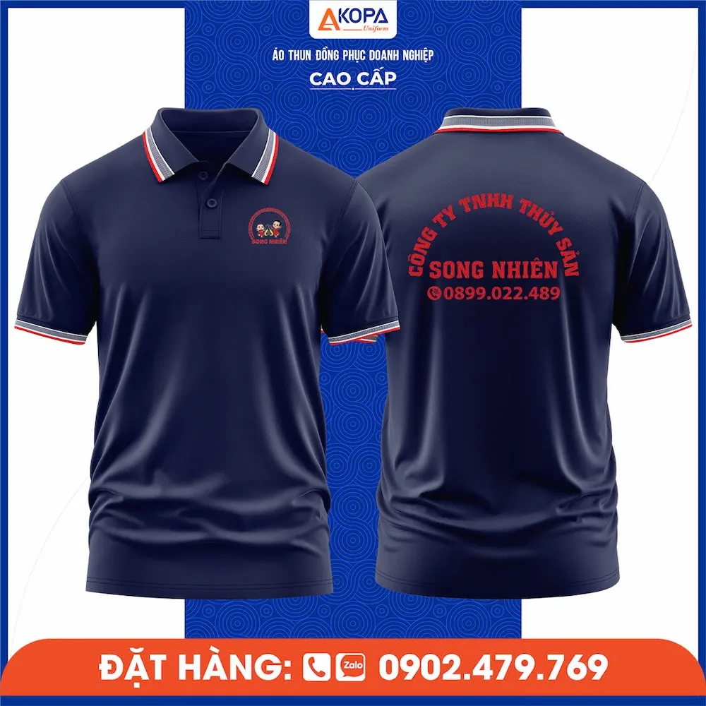Mẫu áo polo màu xanh navy phối line đỏ trắng dành cho công ty thủy sản, thiết kế đơn giản và dễ nhận diện.