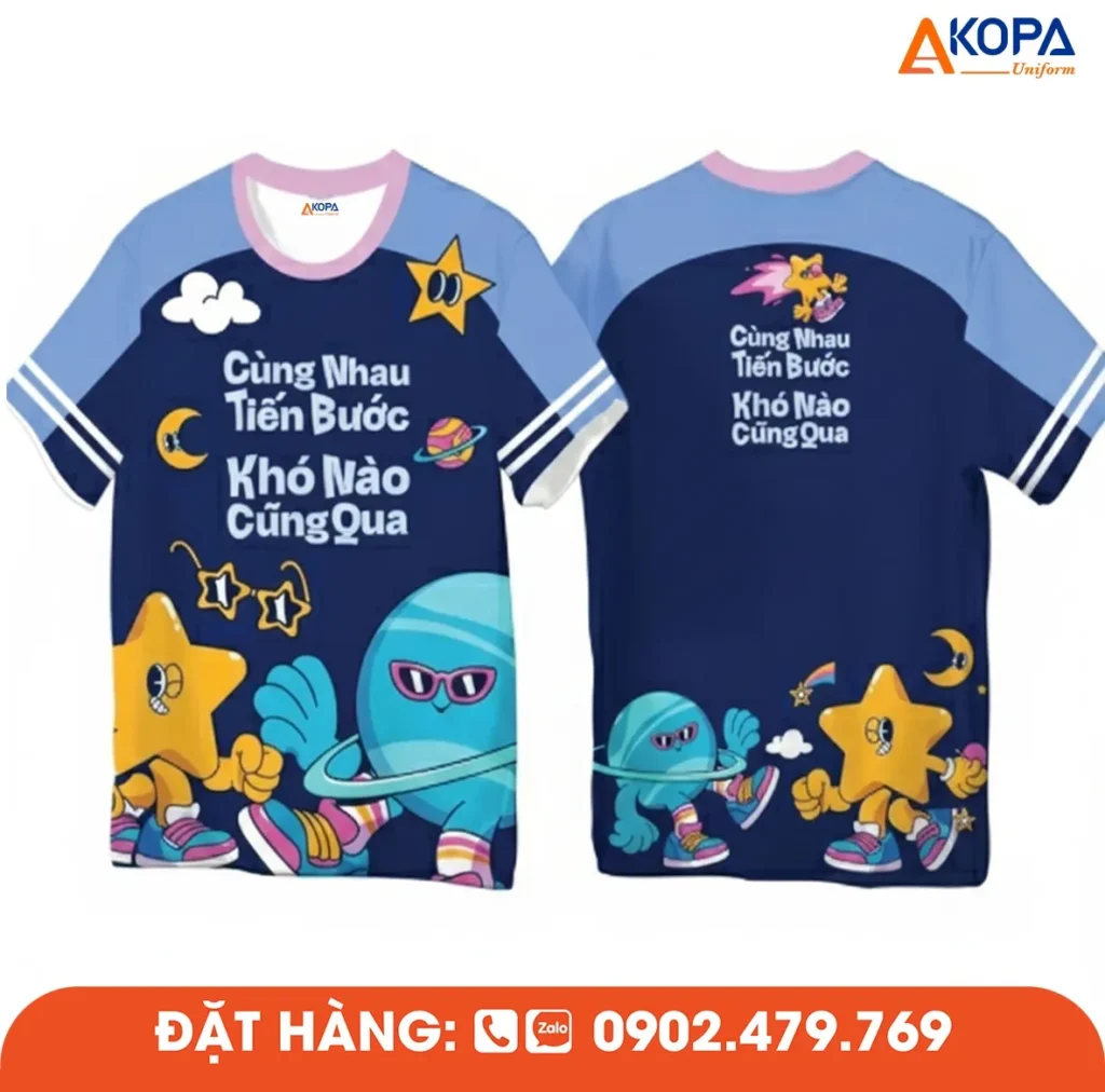 Áo phông đồng phục nhóm thiết kế sáng tạo với slogan “Cùng nhau tiến bước khó nào cũng qua”, phù hợp du lịch, teambuilding và sự kiện gắn kết đội nhóm.