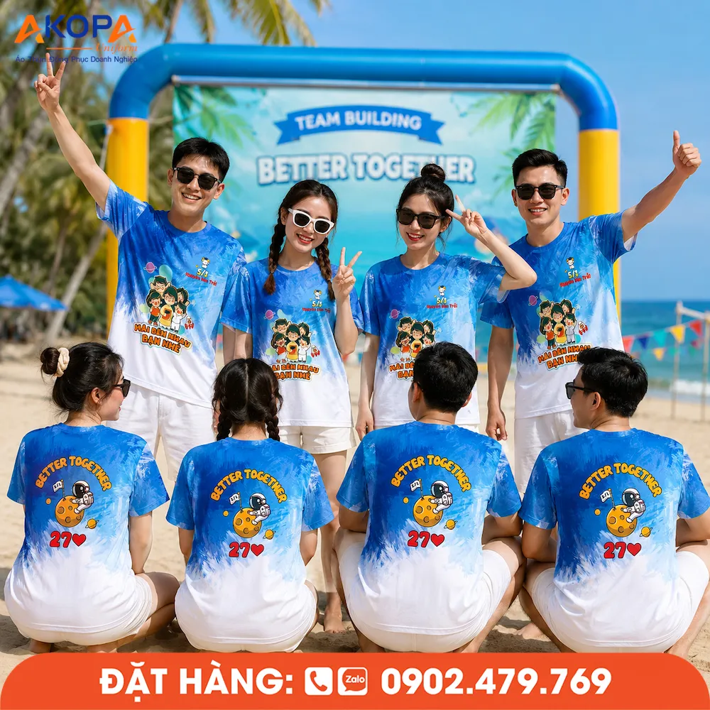 Áo phông đồng phục nhóm màu xanh dương Better Together dành cho 9 thành viên tham gia teambuilding và hoạt động trên bãi biển.