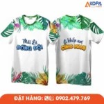 Áo phông đồng phục nhóm thiết kế họa tiết lá nhiệt đới cùng slogan ý nghĩa “Mãi là đồng đội”, phù hợp cho du lịch, teambuilding và hoạt động gắn kết nhóm.