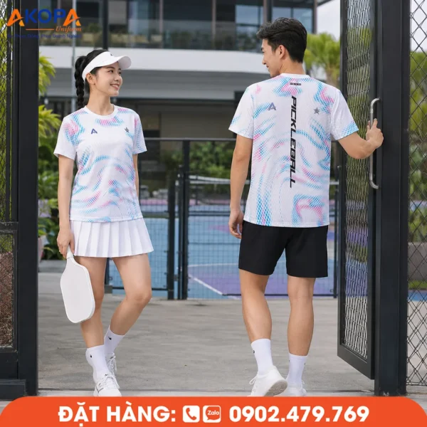 Áo Đồng Phục Pickleball Trắng Phối Họa Tiết Chuyển Sắc Xanh Hồng – PK115