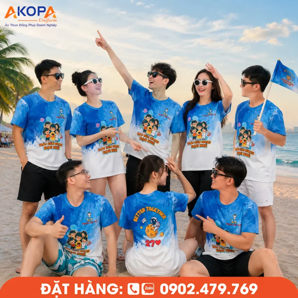 Áo đồng phục team building phối xanh dương chuyển trắng với thiết kế in 3D trẻ trung, tạo cảm giác mát mẻ, phù hợp cho du lịch biển, hoạt động ngoài trời và chương trình gắn kết doanh nghiệp.