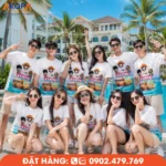 Mẫu áo nhóm chất màu trắng thiết kế hiện đại, mang phong cách trẻ trung, phù hợp cho du lịch, nghỉ dưỡng, họp nhóm và lưu giữ những khoảnh khắc đẹp cùng bạn bè, đồng nghiệp.