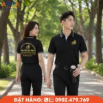 Áo polo đồng phục màu đen Tân Thuận Phát nổi bật với thiết kế phối viền trắng thanh lịch, logo ép sắc nét và chất liệu co giãn thoáng mát. Mẫu áo phù hợp cho doanh nghiệp nội thất, thi công và thương mại, tạo diện mạo chuyên nghiệp và nâng cao nhận diện thương hiệu.