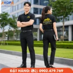 Áo polo đồng phục màu đen Nội Thất Xuân Hiếu nổi bật với thiết kế hiện đại, gam màu sang trọng, chất liệu co giãn thoáng mát và logo in màu vàng sắc nét. Mẫu áo phù hợp cho doanh nghiệp nội thất, showroom và đội ngũ tư vấn, giúp xây dựng hình ảnh chuyên nghiệp và tăng nhận diện thương hiệu.
