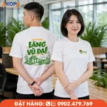 Áo thun cổ tròn màu trắng in logo theo yêu cầu, thiết kế nổi bật mặt trước và sau lưng, phù hợp làm áo team building, đồng phục công ty, trung tâm đào tạo và hoạt động tập thể ngoài trời.