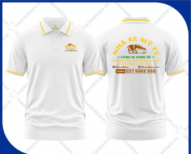 Mẫu áo polo đồng phục màu trắng viền vàng in logo nhà xe, vận tải hành khách, mặt trước và mặt sau – AKOPA