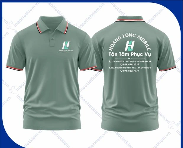 Mẫu áo polo đồng phục màu xám xanh rêu (xanh xám) viền cổ đỏ đen in logo cửa hàng điện thoại, laptop, mặt trước và mặt sau – AKOPA