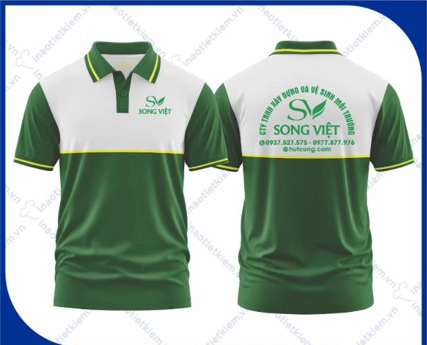 Mẫu áo polo đồng phục màu xanh lá đậm phối trắng viền vàng in logo công ty vệ sinh công nghiệp, mặt trước và mặt sau – AKOPA